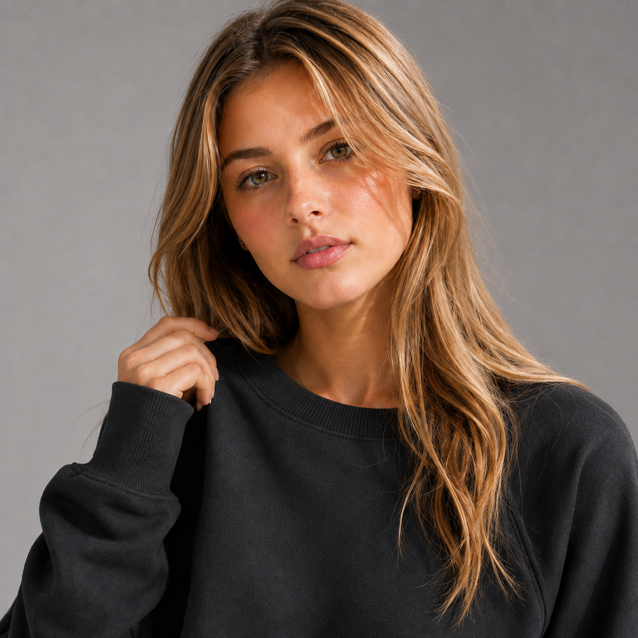 KEYNOO Oversized Crewneck Sweatshirt- Charcoal