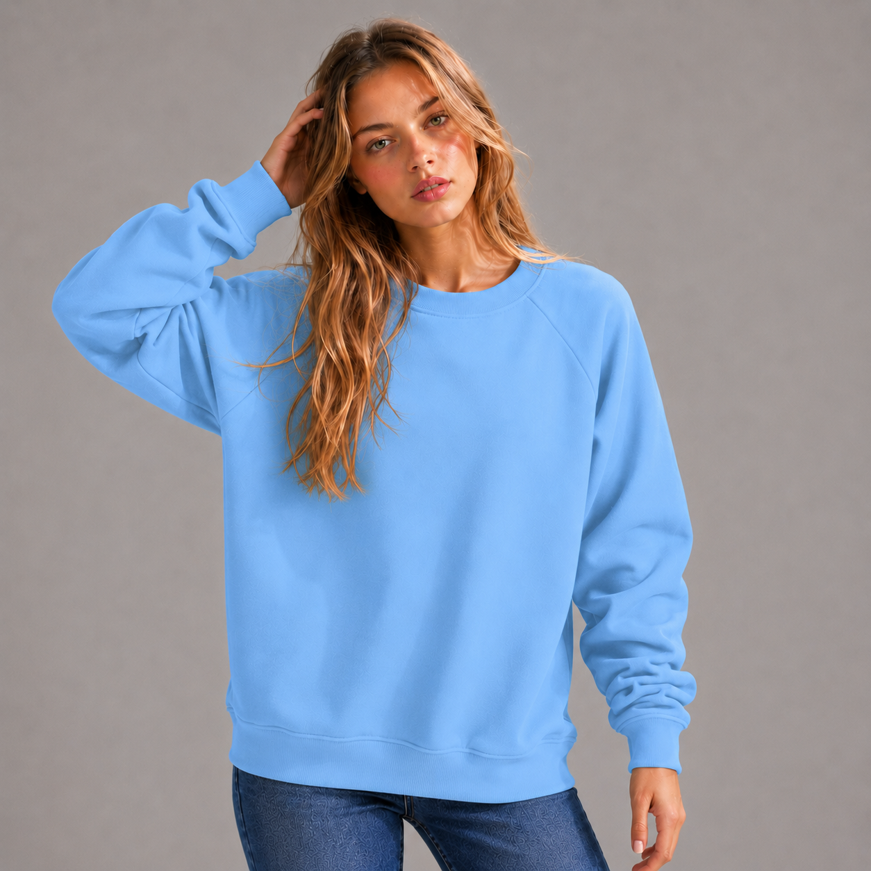 KEYNOO Oversized Crewneck Sweatshirt- Sky Blue